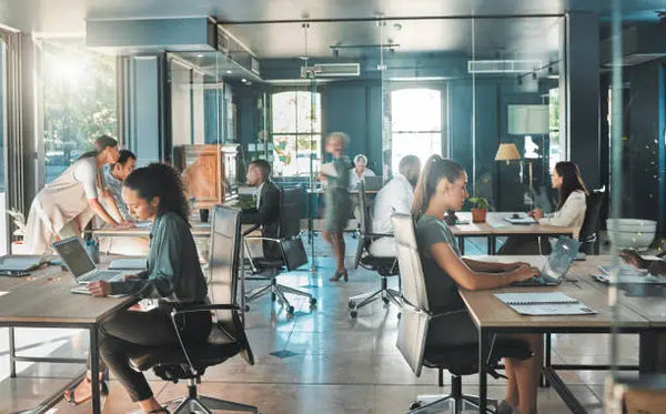 Bebedouro OZEAN: a importância da hidratação no ambiente de trabalho moderno