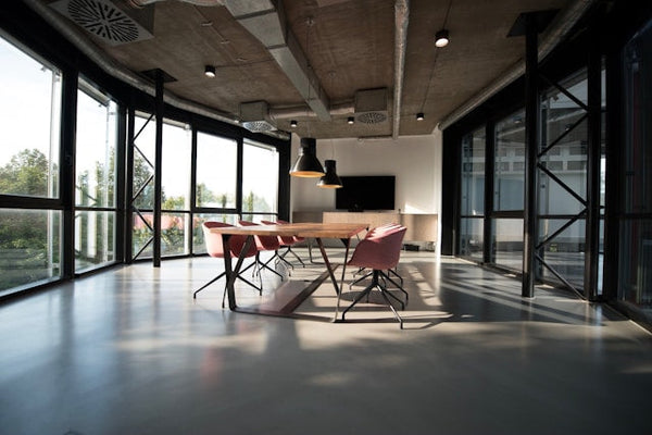 Saúde e Bem-Estar no Trabalho: Promovendo um Ambiente Corporativo Saudável e Produtivo